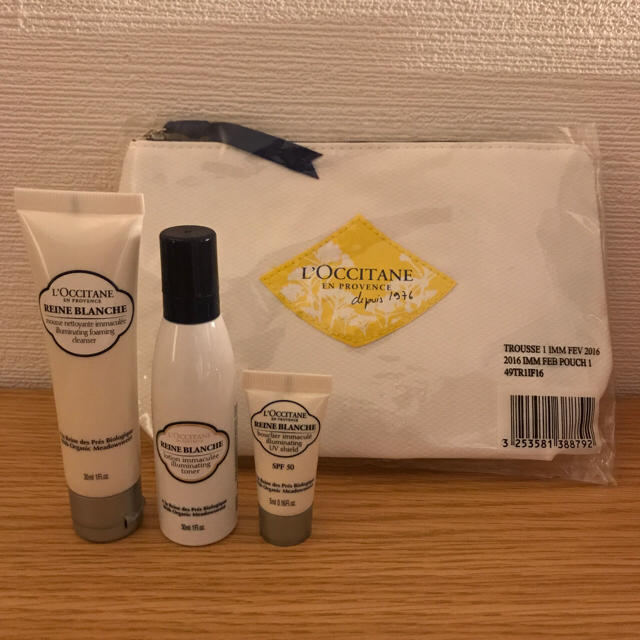 L'OCCITANE(ロクシタン)の♡ルカフィ様専用♡ロクシタン レーヌブランシュ ミニサイズ コスメ/美容のスキンケア/基礎化粧品(フェイスクリーム)の商品写真