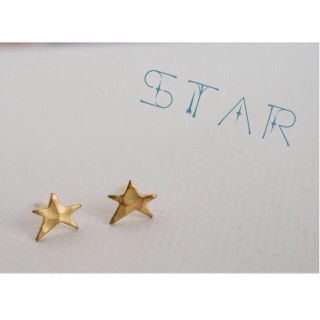 ＊star＊ピアス(ピアス)