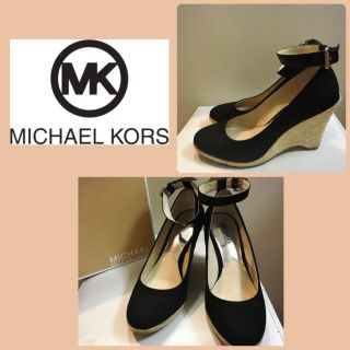 マイケルコース(Michael Kors)のmiku様専用ページです♡マイケルコース、ダイアナ、エミリオプッチ3点です♡(ハイヒール/パンプス)