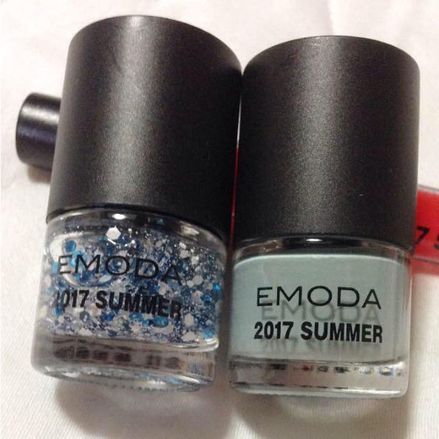 EMODA(エモダ)の⭐️新品⭐️【EMODA エモダ】コスメ 4点セット。 コスメ/美容のキット/セット(コフレ/メイクアップセット)の商品写真