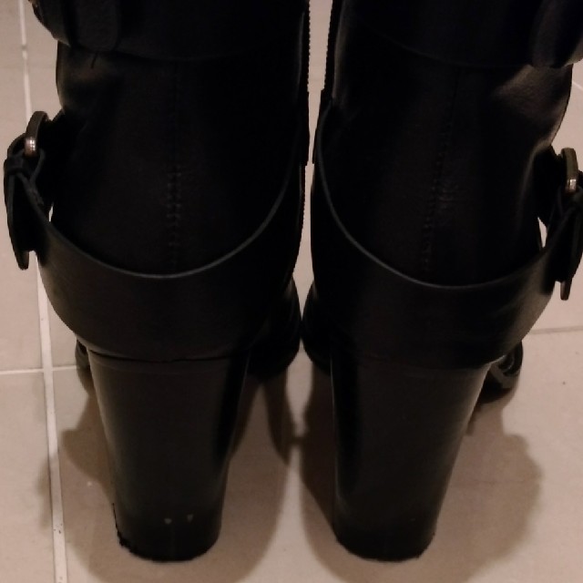 ROSE BUD(ローズバッド)の美品　RAXMAX ショートブーツ レディースの靴/シューズ(ブーツ)の商品写真