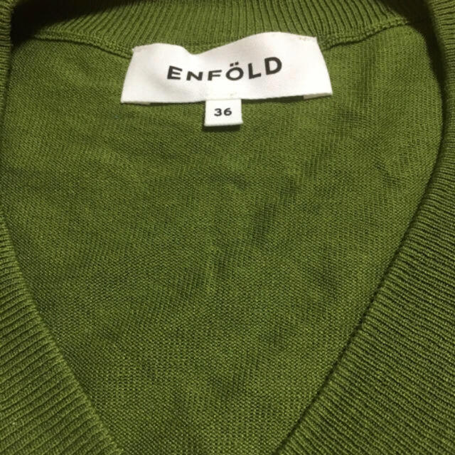 ENFOLD(エンフォルド)のエンフォルドENFOLDシルクコットンセーター36カーキ 美品 レディースのトップス(ニット/セーター)の商品写真