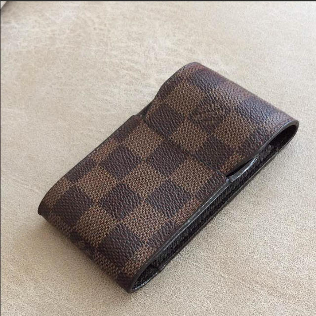 LOUIS VUITTON(ルイヴィトン)の正規品 ルイヴィトン たばこケース メンズのファッション小物(タバコグッズ)の商品写真