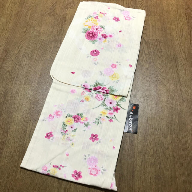 新品＊高級浴衣 可憐で華やかな花柄＊