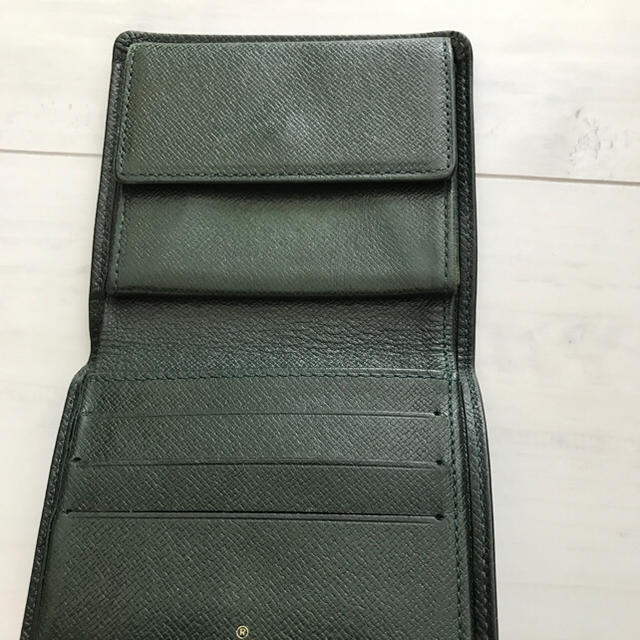 LOUIS VUITTON(ルイヴィトン)のルイヴィトン Louis Vuitton タイガ 二つ折り財布【中古】 レディースのファッション小物(財布)の商品写真