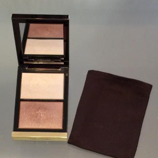 トムフォード(TOM FORD)の★mart＊様専用★スキンイルミネイティングパウダーデュオ(フェイスカラー)