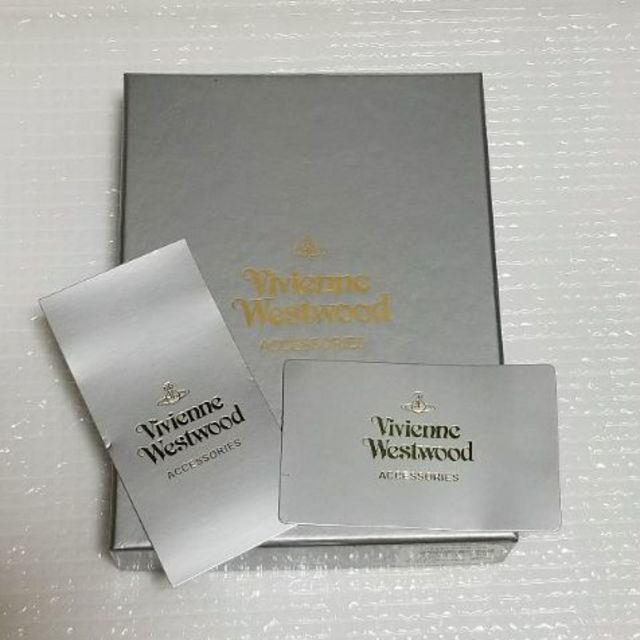 Vivienne Westwood(ヴィヴィアンウエストウッド)のヴィヴィアンウエストウッド　二つ折り財布 レディースのファッション小物(財布)の商品写真