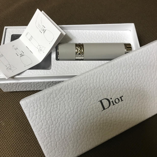 新品 非売品 ノベルティ Dior 会員限定 香水 アトマイザー | フリマアプリ ラクマ