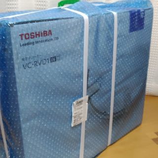 トウシバ(東芝)の[新品]東芝 ロボット掃除機 トルネオ ロボ グランホワイト VC-RVD1-W(掃除機)