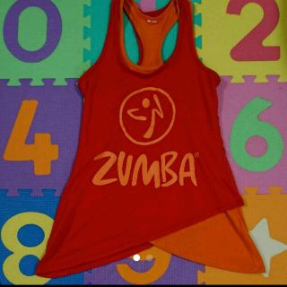 ズンバ(Zumba)のzumbaタンクトップ！(ダンス/バレエ)