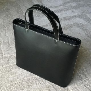 【新品】黒トートバッグ(トートバッグ)