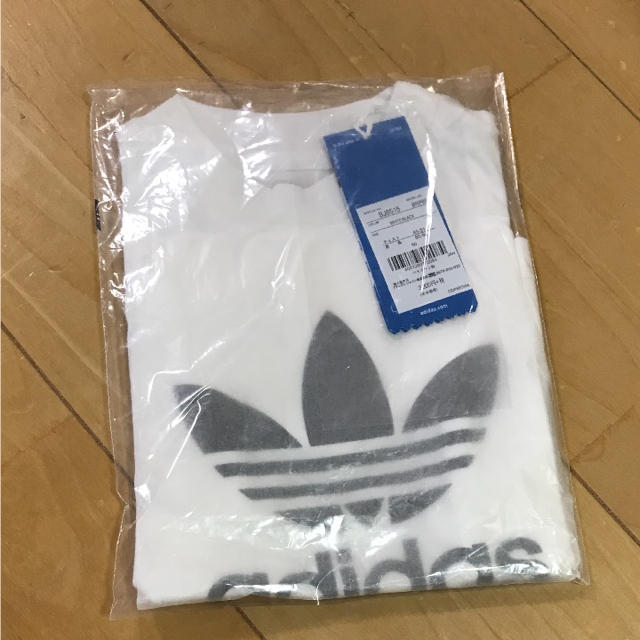 adidas(アディダス)の★新品★アディダス★キッズ★Tシャツ★90★ キッズ/ベビー/マタニティのキッズ服男の子用(90cm~)(Tシャツ/カットソー)の商品写真