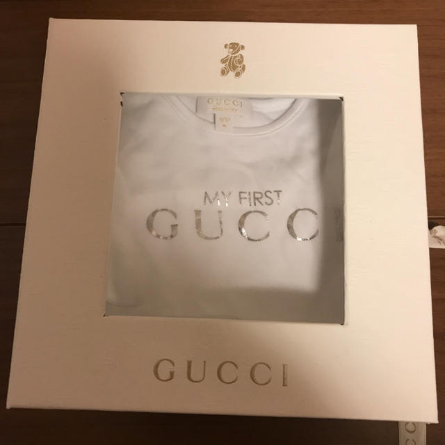 Gucci(グッチ)のGUCCI ベビーロンパース キッズ/ベビー/マタニティのベビー服(~85cm)(ロンパース)の商品写真