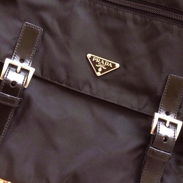 PRADA(プラダ)の蝶々さま♡専用 レディースのバッグ(ショルダーバッグ)の商品写真