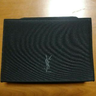 イヴサンローランボーテ(Yves Saint Laurent Beaute)のYSL　ノベルティブラックポーチバッグ（未使用）＋ピンクサテンポーチセット(ポーチ)