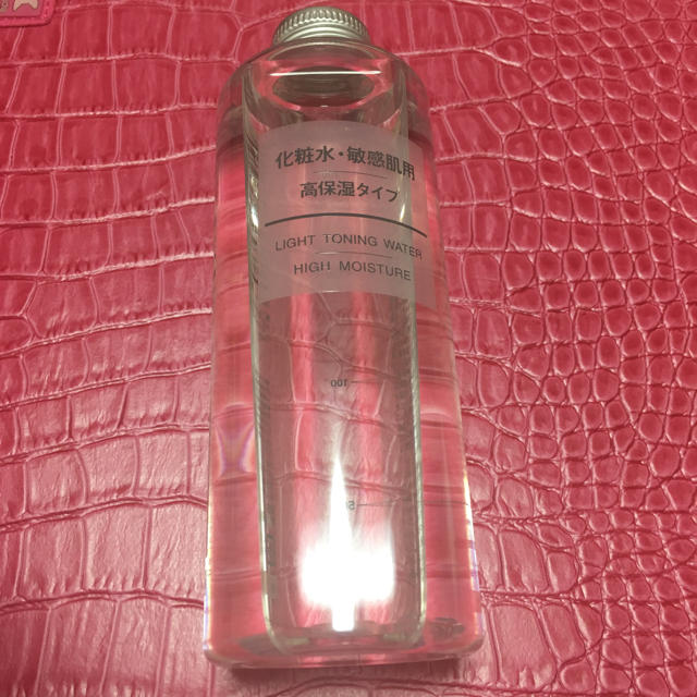 MUJI (無印良品)(ムジルシリョウヒン)の無印 化粧水 敏感肌 高保湿タイプ 200ml コスメ/美容のスキンケア/基礎化粧品(化粧水/ローション)の商品写真