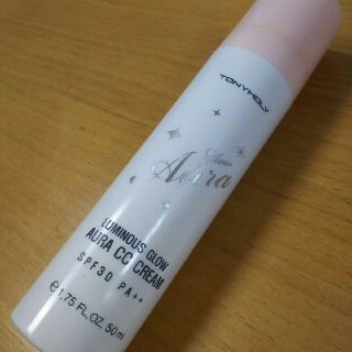 トニーモリー(TONY MOLY)の特価＊新品同様＊トニーモリー ルミナスグロウオーラCCクリーム 50ml(化粧下地)