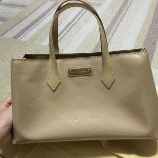 ルイヴィトン(LOUIS VUITTON)のヴィトン ヴェルニ ウィルシャー PM(ハンドバッグ)