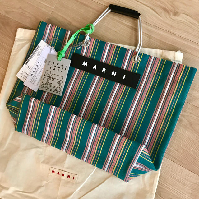 新品タグ付★マルニフラワーカフェ ストライプ バッグ グリーン