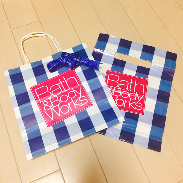 Bath & Body Works(バスアンドボディーワークス)の新品未使用♡Bath&Bodyworks ショッパーセット レディースのバッグ(ショップ袋)の商品写真