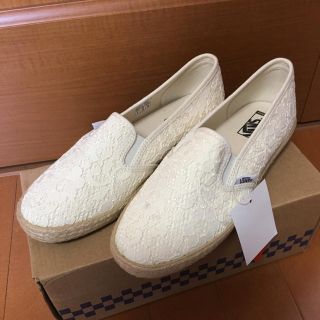 ヴァンズ(VANS)のVANS☆白レース☆スリッポン(スリッポン/モカシン)