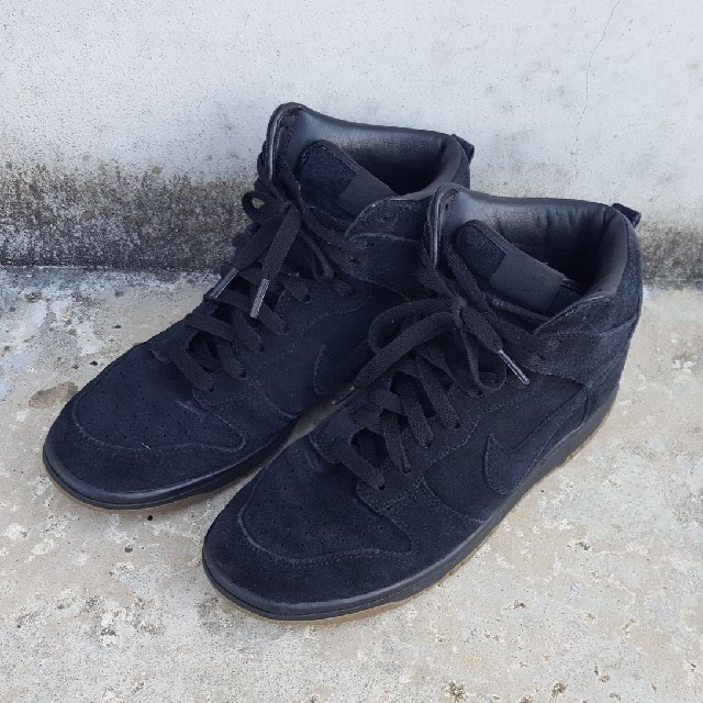 A.P.C(アーペーセー)の★秋先取り★A.P.C.×NIKE DUNK HIGHコラボ 黒US8/26cm メンズの靴/シューズ(スニーカー)の商品写真