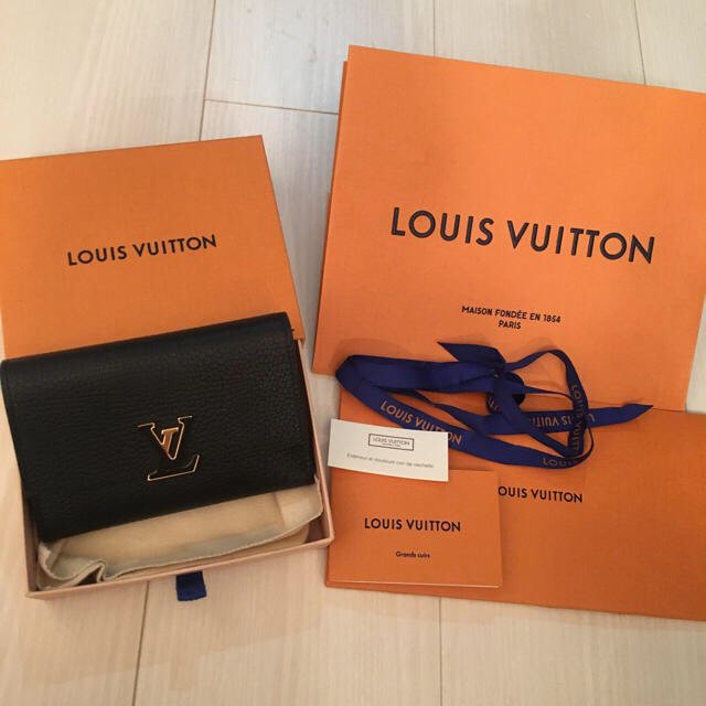 超人気の LOUIS VUITTON - LOUIS VITTON 財布♡正規品 財布 超人気の LOUIS VUITTON - LOUIS VITTON 財布♡正規品 財布