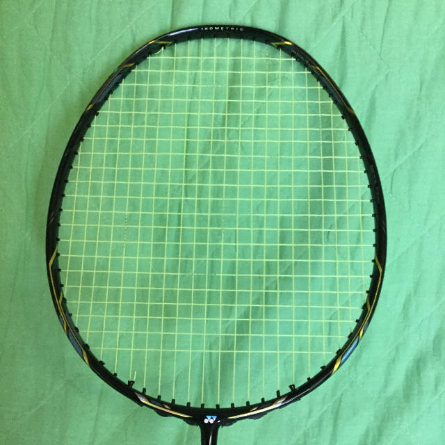 YONEX(ヨネックス)の【美品】ナノレイ グランツ バトミントンラケット スポーツ/アウトドアのスポーツ/アウトドア その他(バドミントン)の商品写真