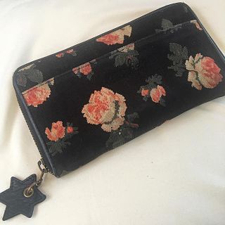 マザー(mother)のセール♡mother✴︎ウォレット 花柄(財布)