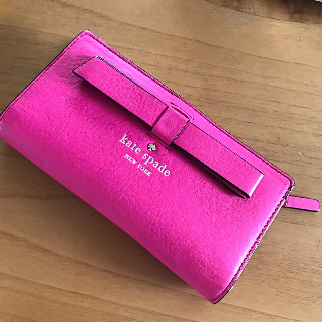 kate spade new york(ケイトスペードニューヨーク)のケイトスペード ピンク リボン 財布 レディースのファッション小物(財布)の商品写真