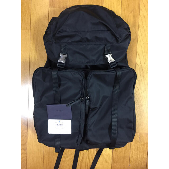 豊富なギフト PRADA - PRADA プラダ V136 リュック バッグパック