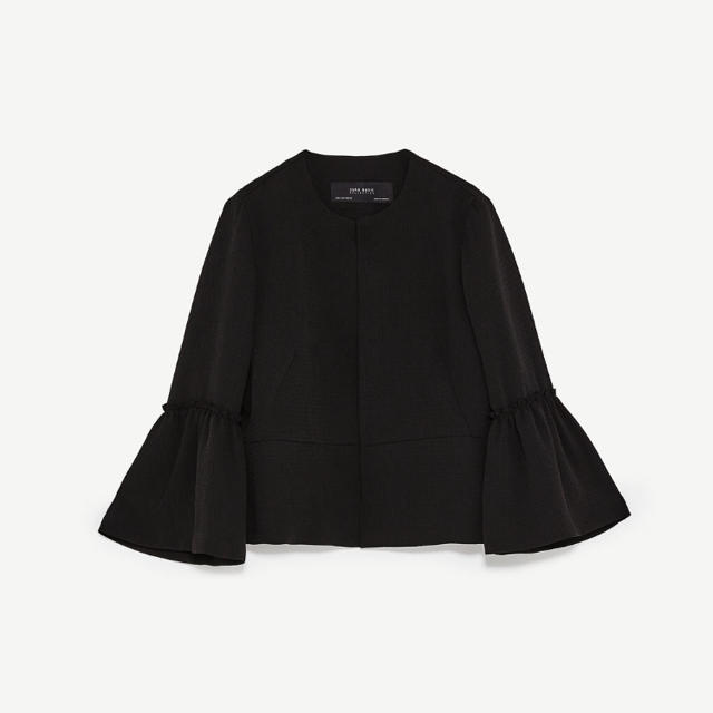 ZARA(ザラ)のベルスリーブジャケット レディースのジャケット/アウター(ノーカラージャケット)の商品写真