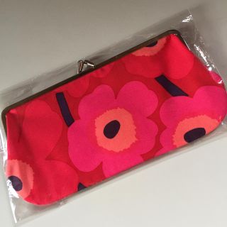 マリメッコ(marimekko)のとも様専用 マリメッコ ポーチ ウニッコ レッド 赤(ポーチ)