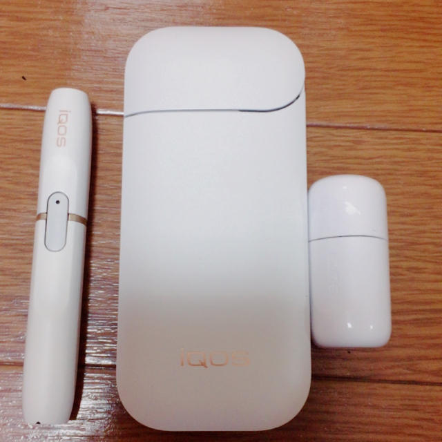 IQOS(アイコス)のアイコス旧型 メンズのファッション小物(タバコグッズ)の商品写真