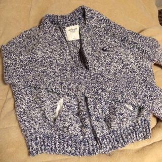 アバクロンビーアンドフィッチ(Abercrombie&Fitch)のアバクロ ニットアウター(ニット/セーター)