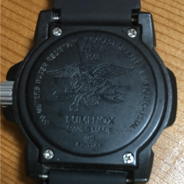 Luminox(ルミノックス)のルミノックス 7050 メンズの時計(腕時計(アナログ))の商品写真