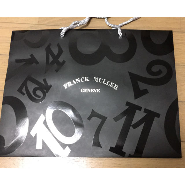 FRANCK MULLER(フランクミュラー)の※美品※ FRANCK MULLER(フランク ミュラー)紙袋 レディースのバッグ(ショップ袋)の商品写真