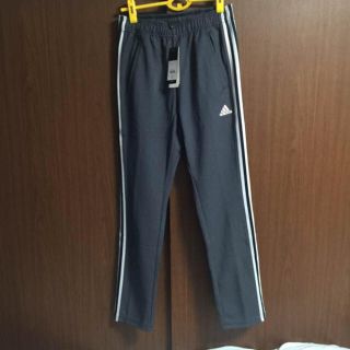 アディダス(adidas)のadidas ラインパンツ(スラックス)