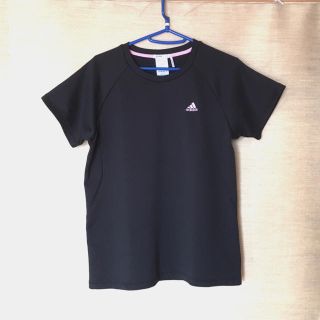 アディダス(adidas)のadidas Ｔシャツ(Tシャツ(半袖/袖なし))