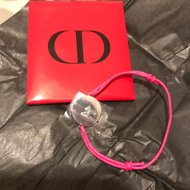 Dior(ディオール)の未使用正規品 表参道ノベルティ メンズのアクセサリー(ブレスレット)の商品写真