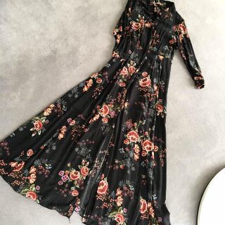 ZARA 新品 ワンピース 花柄