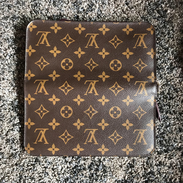 LOUIS VUITTON(ルイヴィトン)のルイヴィトン長財布 レディースのファッション小物(財布)の商品写真