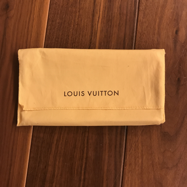 LOUIS VUITTON(ルイヴィトン)のルイヴィトン長財布 レディースのファッション小物(財布)の商品写真