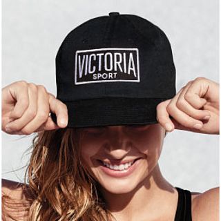 ヴィクトリアズシークレット(Victoria's Secret)のラストワン！ヴィクトリアシークレット キャップ(キャップ)