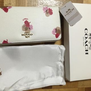 コーチ(COACH)のCOACH 長財布 新品未使用品 コーチ正規品 フローラル(財布)