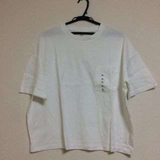 ユニクロ(UNIQLO)のクールネックTシャツ(Tシャツ(半袖/袖なし))