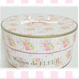 メゾンドフルール(Maison de FLEUR)のMaison de FLEUR ギフトボックス(ショップ袋)