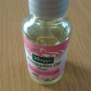 クナイプ(Kneipp)のクナイプビオ ローズ オイル🌹(ボディオイル)