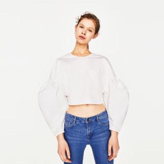 ザラ(ZARA)のZARAのスキニーパンツ(スキニーパンツ)