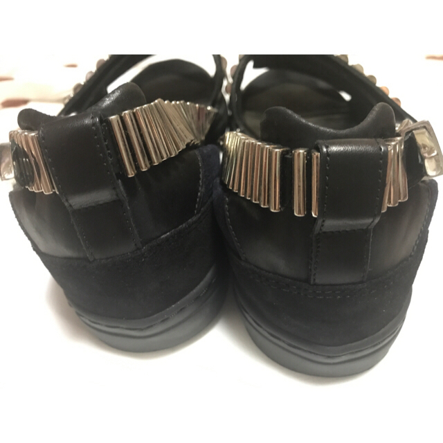 TOGA(トーガ)のtoga pulla メタル スニーカー サンダル レディースの靴/シューズ(サンダル)の商品写真